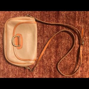 Vintage Dooney & Bourke crossbody